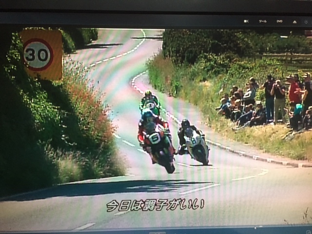 Closer To The Edge マン島ttライダーのdvd観賞 リターンライダーのひとり言 Closer To The Edge マン島ttライダーのdvd観賞 リターンライダーのひとり言