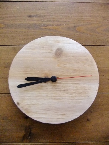 100均の鍋ぶたの時計が完成 C O C O T I 100均の鍋ぶたの時計が完成 C O C O T I