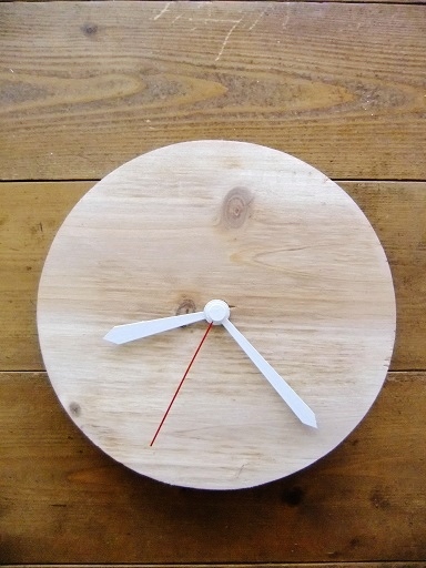 100均の鍋ぶたの時計が完成 C O C O T I 100均の鍋ぶたの時計が完成 C O C O T I