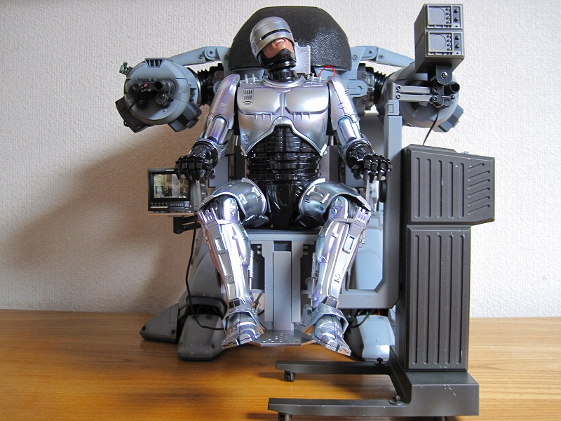 ホットトイズ ロボコップ＆ドッキングステーション インプレ