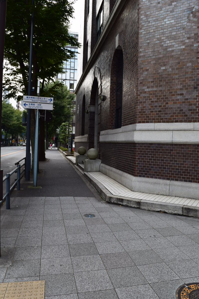 旧横浜市外電話局(昭和モダン建築探訪)_f0142606_2012425.jpg