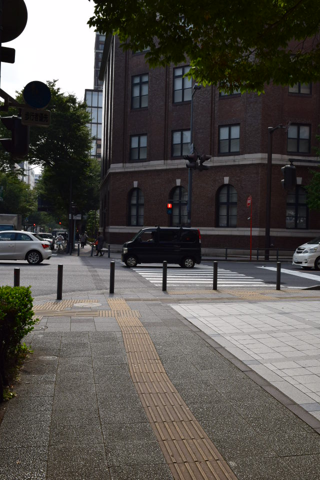 旧横浜市外電話局(昭和モダン建築探訪)_f0142606_2042213.jpg