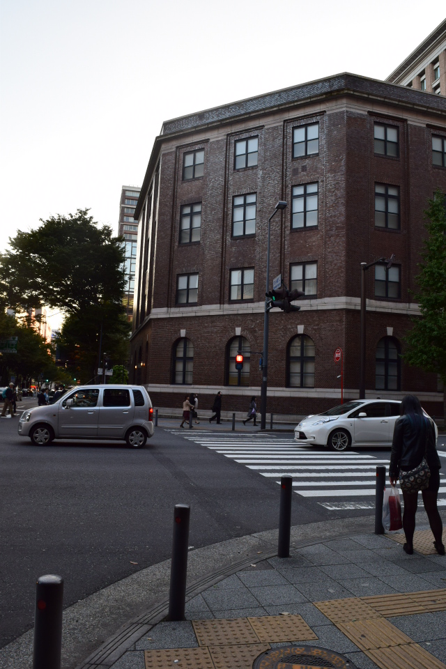 旧横浜市外電話局(昭和モダン建築探訪)_f0142606_2128696.jpg