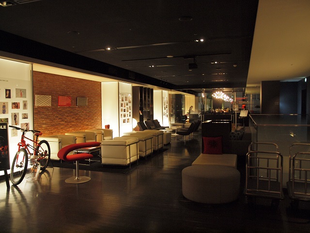 e0303726_1021727.jpg