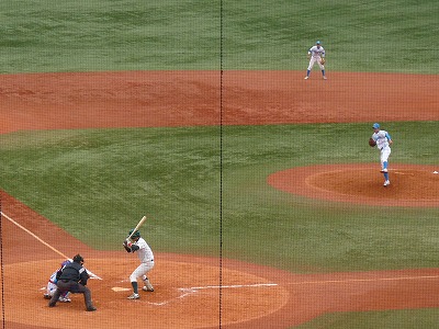 青学大（１部最下位）対専修大（２部優勝）　１１月１１日　東都大学野球入替戦　後半_b0166128_22535627.jpg