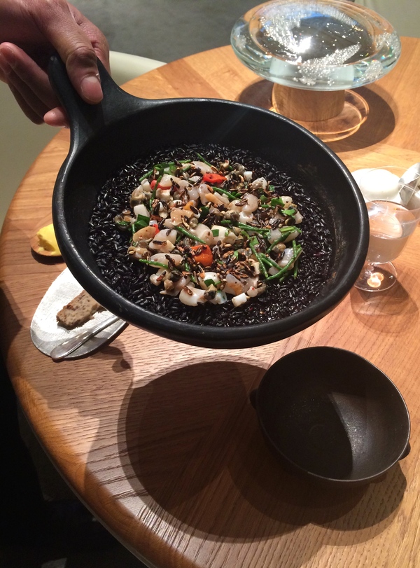 Alain Ducasse au Plaza Athénée - アランデュカス・オ・プラザ・アテネでランチ_a0231632_618496.jpg