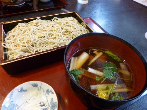 蕎麦を食べに、大和屋へ。_f0207146_5534525.jpg