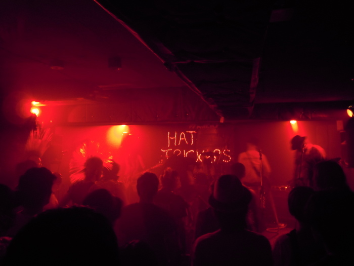 今週土曜は西荻でHat TrickersのPit Bar初ライブを体感せよ!!_c0308247_01272352.jpg