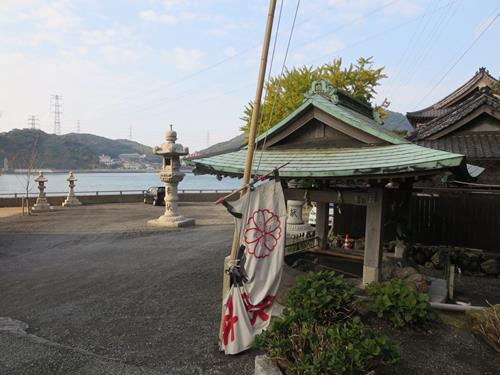 【晩秋の関門小倉旅行】路線バスで和布刈神社へ_c0042960_15232015.jpg