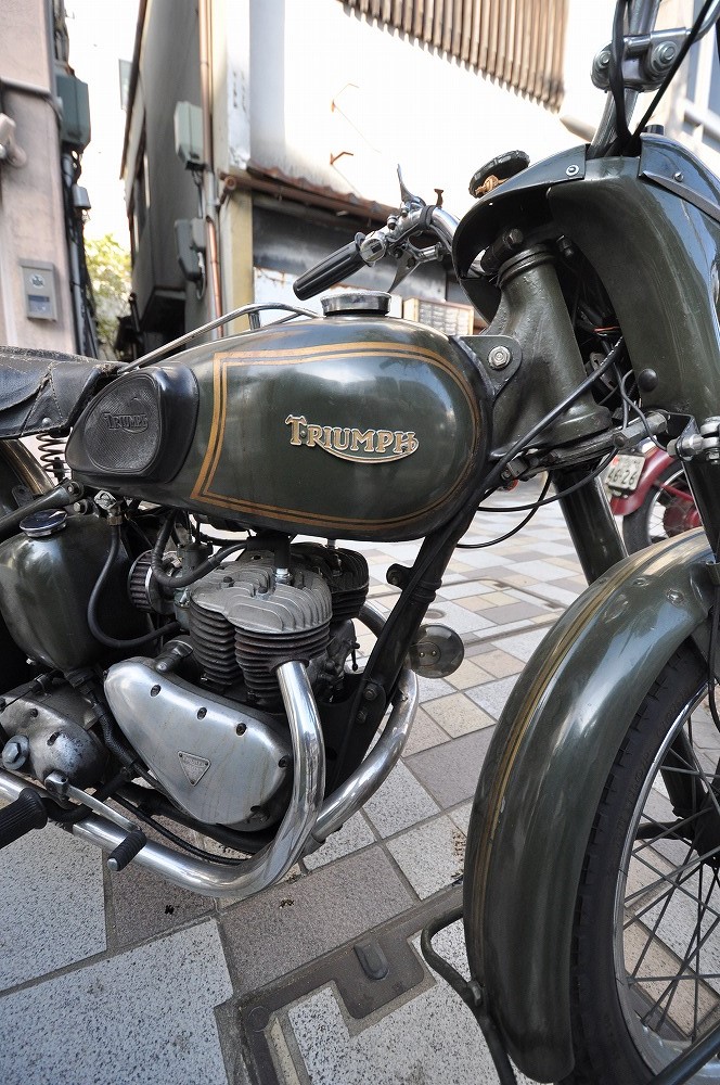 TRIUMPH CREW_f0133871_19471950.jpg