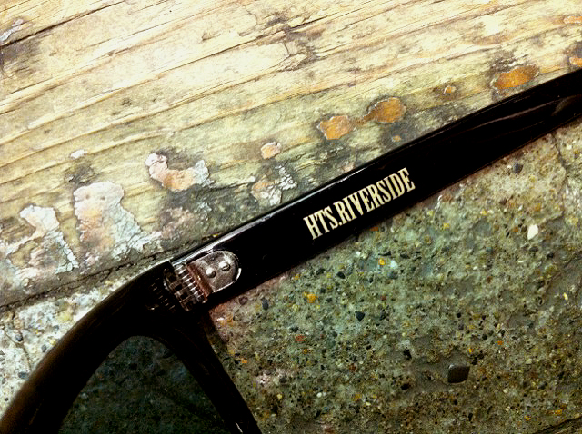 NEW : [RIVER SIDE] ORIGINAL \"SUNGLASSES\" !!_a0132147_22333493.jpg