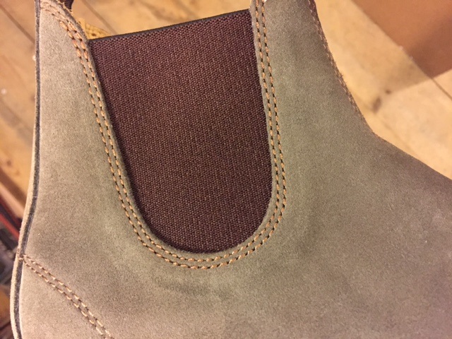 Blundstoneサイドゴア_d0121303_17414719.jpg