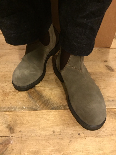 Blundstoneサイドゴア_d0121303_183283.jpg