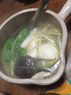 黄ニラの湯豆腐_a0278813_21334314.jpg