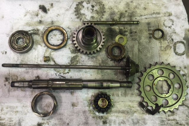 4SPEED TRANS is repaired_c0152253_22445783.jpg