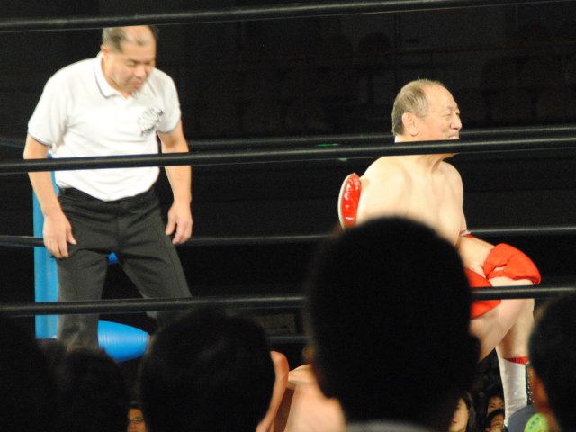 全日本プロレス「世界最強タッグ決定リーグ戦」@藤沢市秩父宮記念体育館_b0000829_0131220.jpg