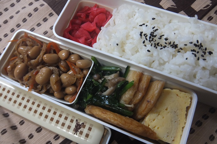 12/3　切り干し大根とたこさつま揚げ弁当_a0105730_8175422.jpg