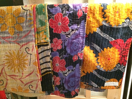 Vintage kantha quilt_d0163941_1151193.jpg