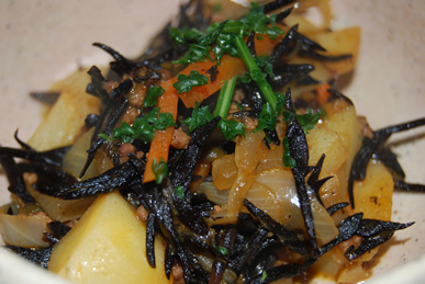 ひじきカレー煮物_c0124528_1884157.png