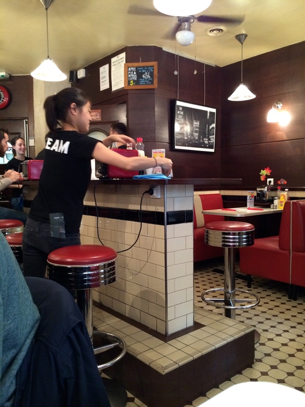 Breakfast in America 2 ! - パリで、ブレックファスト・イン・アメリカ_a0231632_19383172.jpg