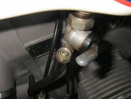 BMW R100RS赤鼻 継続検査_e0218639_11461649.jpg