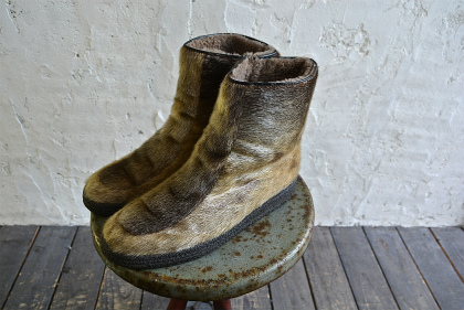 Seal skin & fur boots_f0226051_1611620.jpg