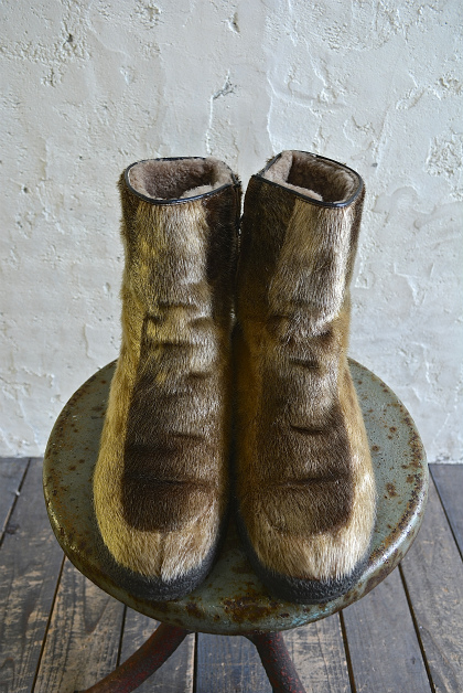 Seal skin & fur boots_f0226051_161390.jpg