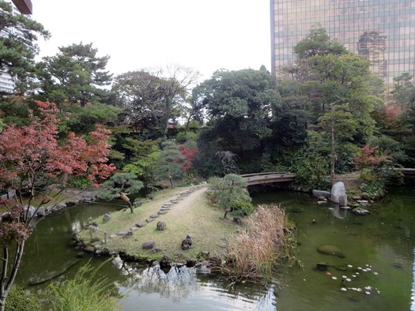 【晩秋の関門小倉旅行】小倉城周辺と小倉城庭園散策_c0042960_1892186.jpg