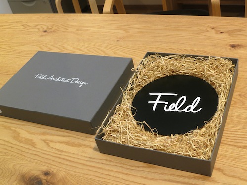 FiELDエンブレム_f0324766_1844626.jpg