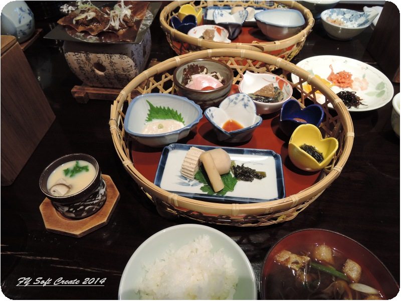 ◆ 紅葉の上高地、その4 「新平湯温泉　郷夢の宿　山ぼうし」へ、朝食 館内編 (2014年10月)_d0316868_795581.jpg