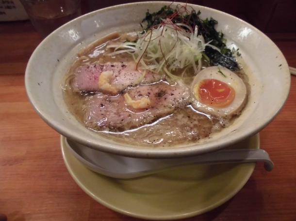 らーめん麺元素(めんげんそ) 天神橋5丁目_c0118393_14541574.jpg