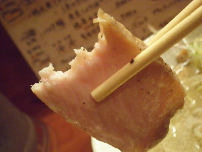 らーめん麺元素(めんげんそ) 天神橋5丁目_c0118393_1592085.jpg