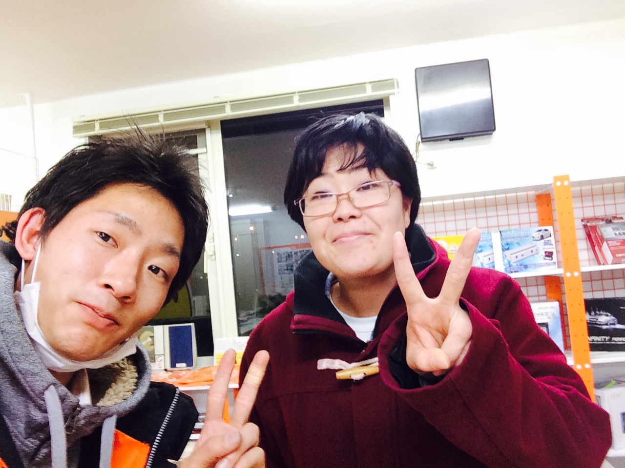 12月5日(金)トミーアウトレット☆K様bB納車☆軽自動車☆自社ローン☆サポート_b0127002_2053744.jpg