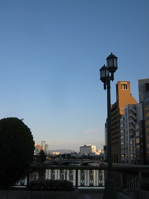 北浜・天満橋、美味しいものを頂きます♪_b0143308_21141430.jpg