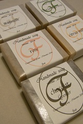 float soap_f0120026_19083454.jpg