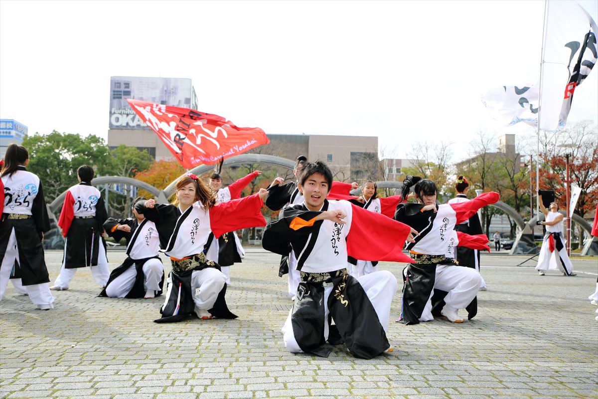 第１０回四日市よさこい祭り　やったろ舞　『津々うらら』さん_b0219745_0114230.jpg