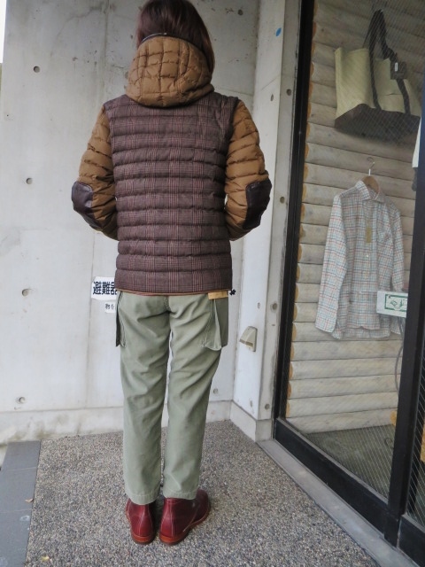 DUVETICA ・・・ LEONTEO!★! 素敵な限定モデル(^^♪_d0152280_9143167.jpg