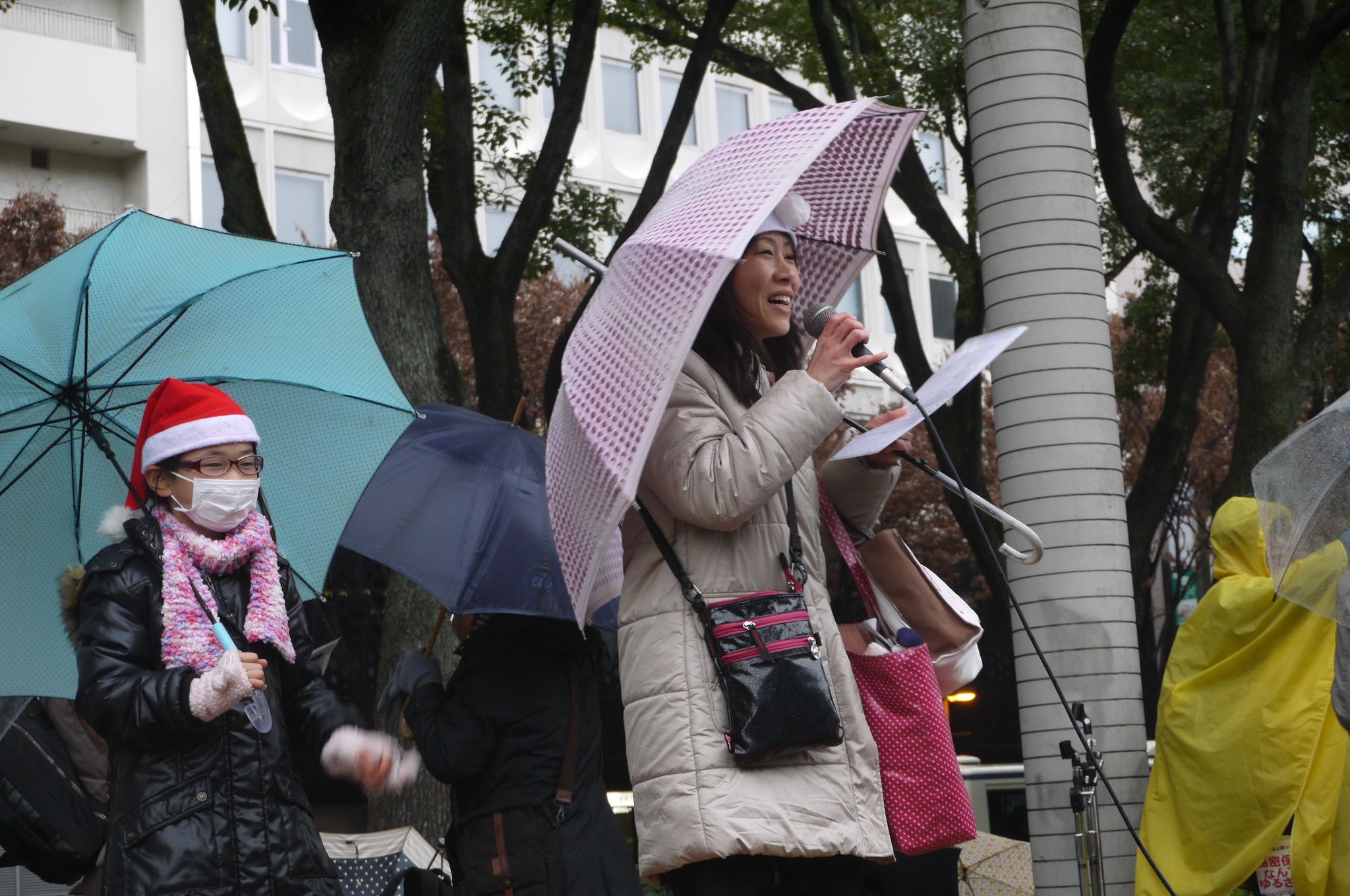 14/12/6秘密保護法反対大集会&デモに1000人(名古屋)_c0241022_2212086.jpg