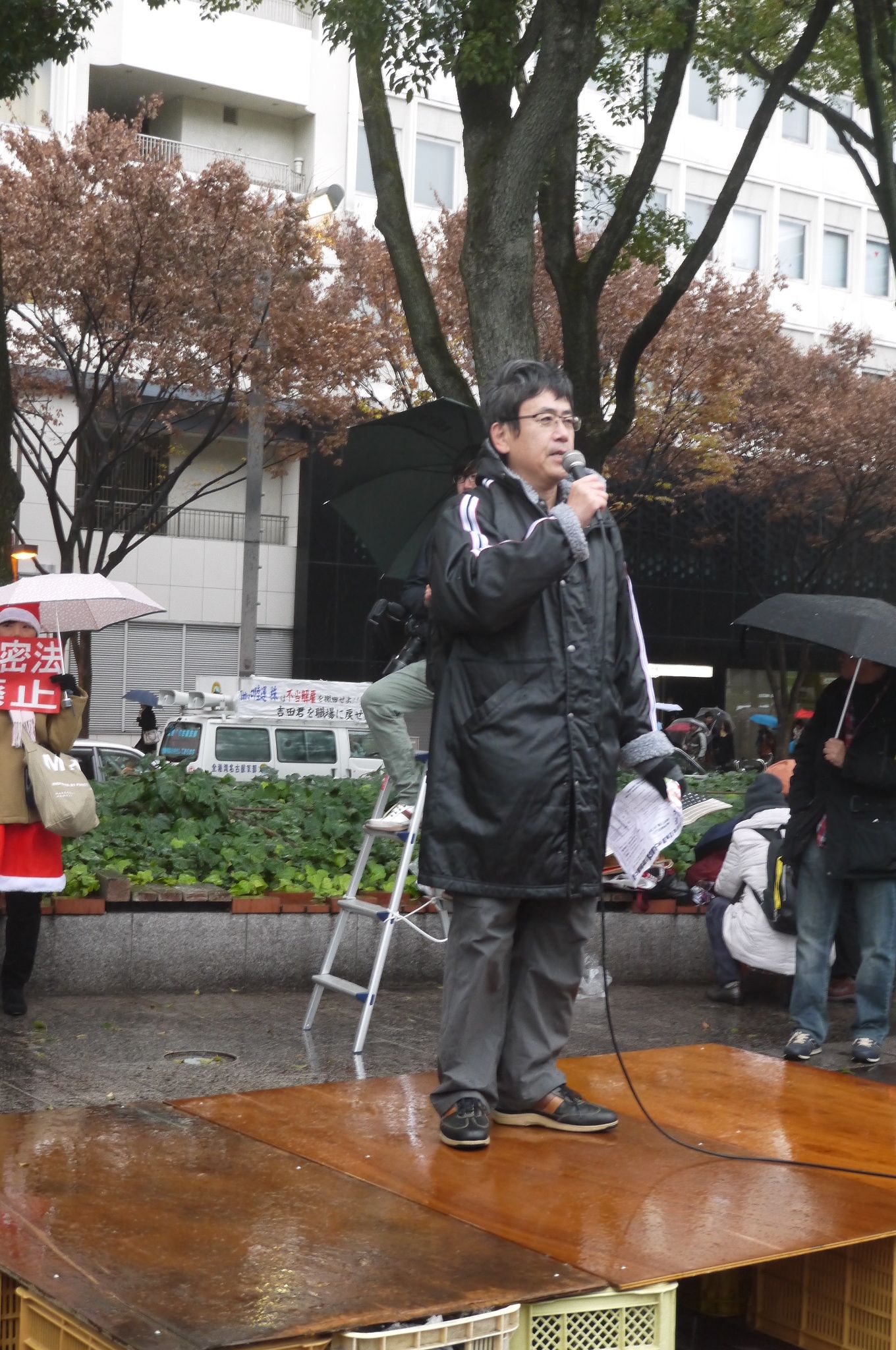 14/12/6秘密保護法反対大集会&デモに1000人(名古屋)_c0241022_22135978.jpg