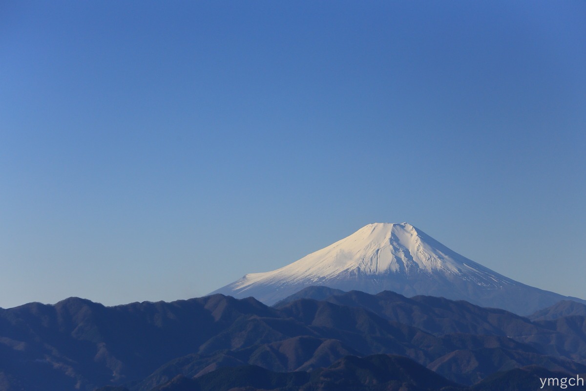 陣馬山〜高尾山縦走記（４）_f0157812_1455612.jpg