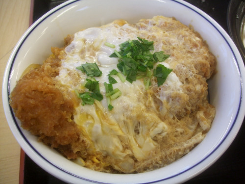 【12/5～12/7】 かつや 年末感謝祭 カツ丼（竹） 500円【食べた】_d0188613_2051390.jpg