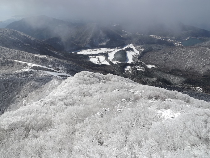 霧氷の華咲く雲仙　白銀に染まる普賢岳～国見岳～妙見岳_a0206345_12323069.jpg