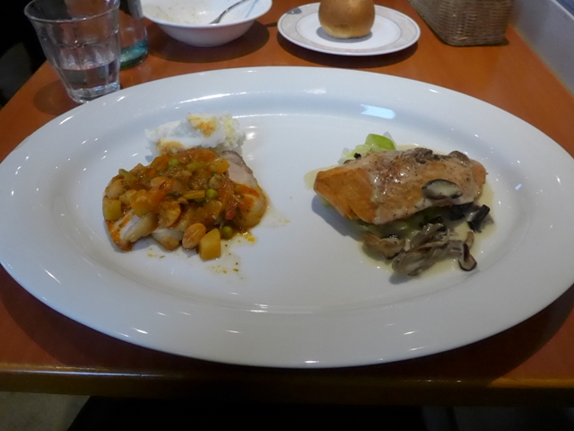 秋葉原「Chef\'s Table R&D」へ行く。_f0232060_16535046.jpg