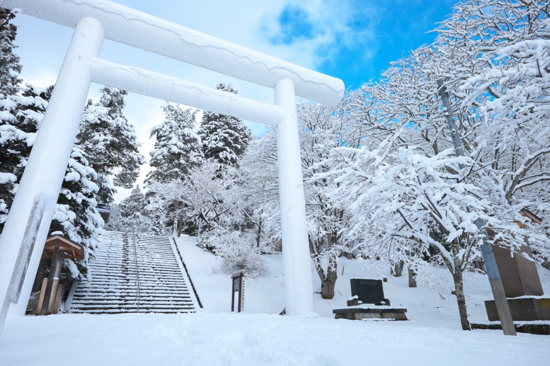 雪の土津神社　猪苗代町　２０１４・１２・０６_e0143883_941815.jpg