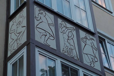 ドイツ旅行記 ⑯～Visiting half-timbered houses and Bauhaus designs in Germany - Part 16_f0328009_02085174.jpg