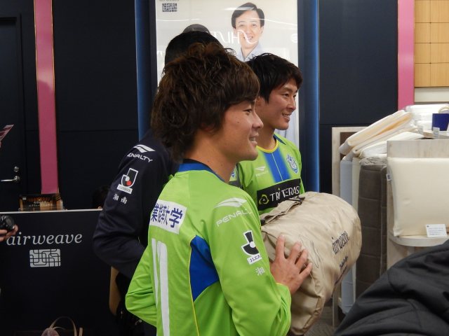 「株式会社エアウィーヴ」さいか屋藤沢店_b0000829_11444021.jpg