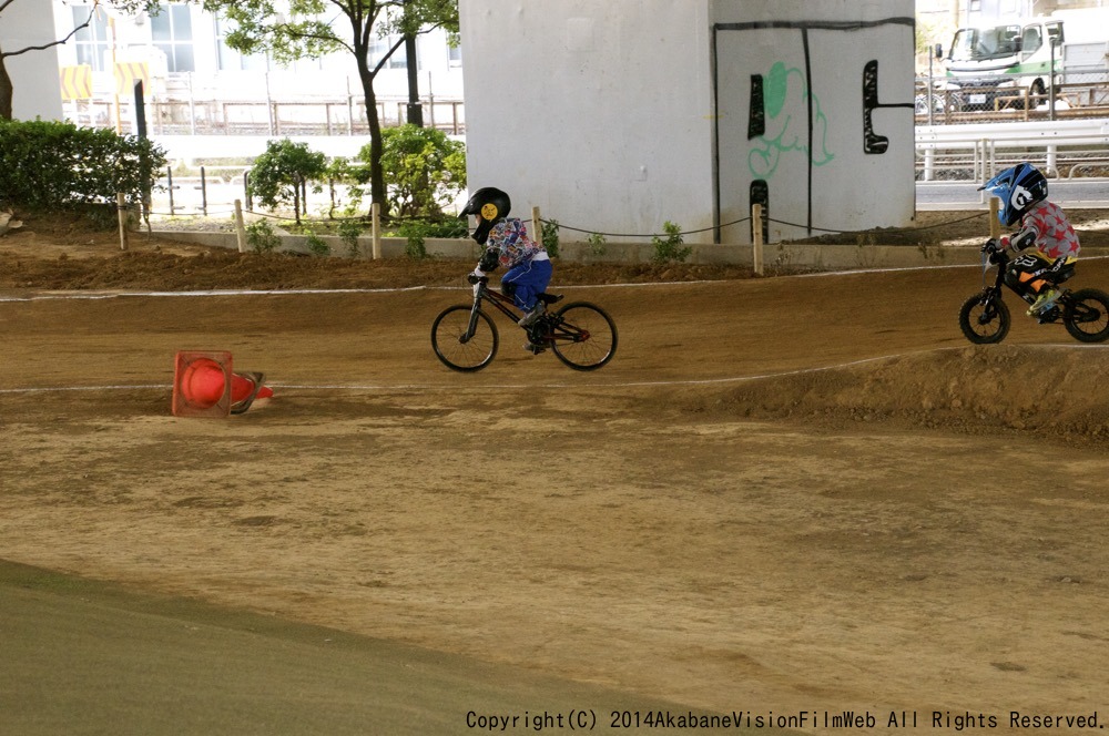 JOSF川口ゴリラ公園１２月定期戦VOL4：ビギナー、パウダーミルキー６，７決勝　動画アリ_b0065730_22225855.jpg