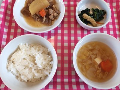 12月8日の給食_c0293682_17352555.jpg