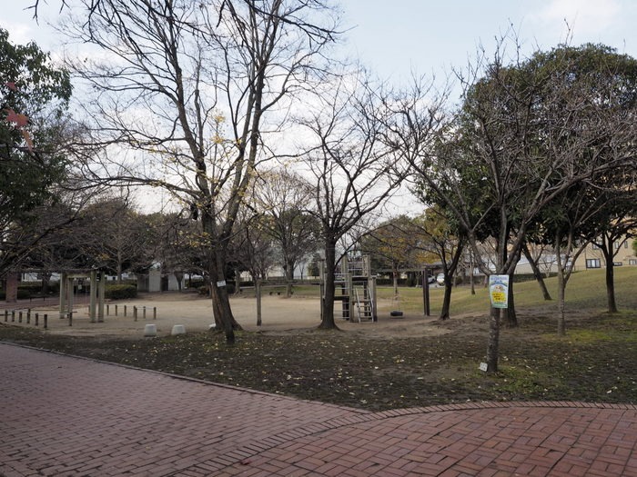 佐伯区民文化センター＆五日市中央公園_c0116915_23522173.jpg