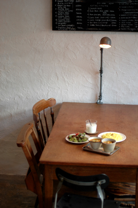 SajiloCafe,SajiloClove 無休になります。_b0140723_0335083.jpg